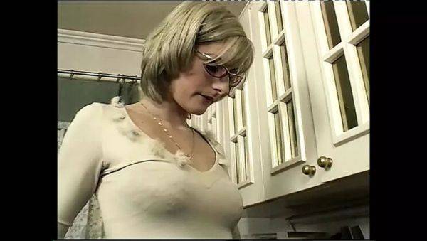 Stella Morandy Nasty Solo Orgasm - Amateur Blowjob & Cumshot in HD - xxxfiles.com on freevids.org