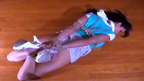 Green shirt woman - drtuber.com on freevids.org