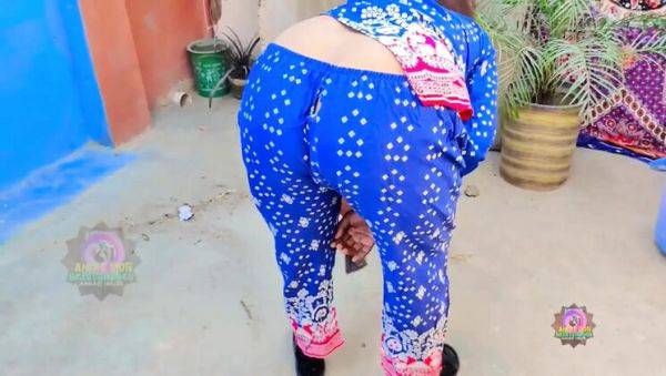 Desi Indian bhabhi Muskan Rani anal sex doggy style - big ass close-up - xxxfiles.com - India - Pakistan on freevids.org