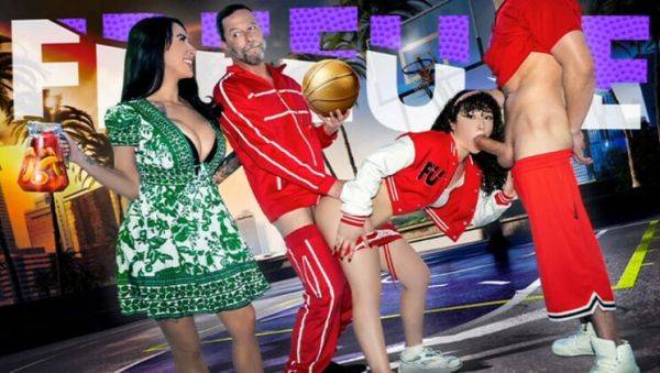 Pixie Smalls Teases Stepdad & Stepbrother Before Wild Family Orgy - Hardcore 4K Porn - veryfreeporn.com on freevids.org