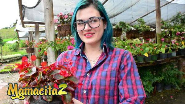 Big Booty Latina Teen Clara Lucia Gets Seduced For Her First Porn Scene - Wet Pussy & Big Natural Tits - veryfreeporn.com on freevids.org