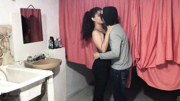 Hot Latina Mafelago rides big cock - Amateur Spanish porn with blowjob - xxxfiles.com - Venezuela - Spain - India on freevids.org