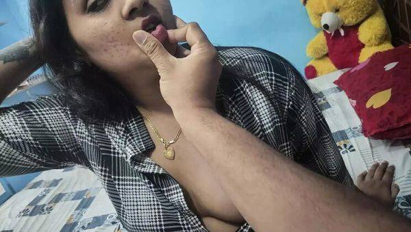 Hot Malayali Couple Vaishnavy & Sharun Raj Wild Bedroom Sex - Dirty Talk & Hard Fuck - veryfreeporn.com - India on freevids.org