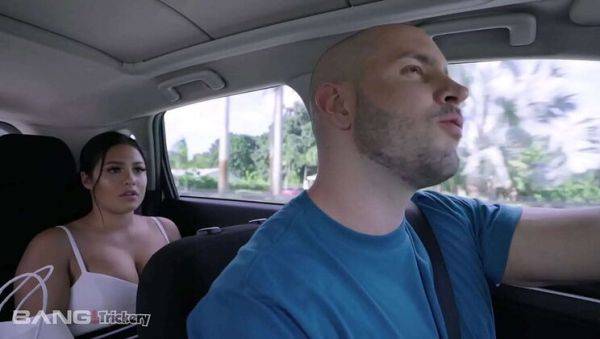 Busty Latina Serena Santos Gets Tricked Into Hot Taxi Sex - Blowjob & Doggystyle - veryfreeporn.com on freevids.org