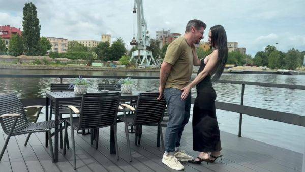 Denis Marti In Riley Foxx Is An Anal Queen - videohdzog.com on freevids.org