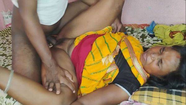 Hot Desi Aunty Fucked Hard - Desi Mature Sex with Ravikumar - xxxfiles.com - India on freevids.org