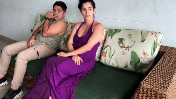 Office Quickie: Colombian MILF NamiQseiiin Squirts on Big Cock in Waiting Room - porntry.com - Colombia on freevids.org