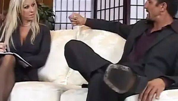 Stepmom Craves Huge Cock - Tommy Gunn Fucks Carolyn Reese Hard - veryfreeporn.com on freevids.org