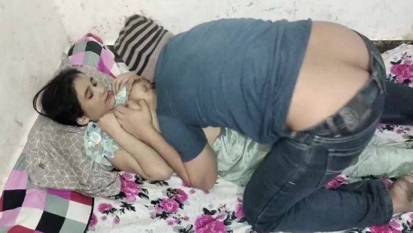 Student Hot - Indian Hot Student 18+ Ko Teacher Ne Bur Far Diya - desi-porntube.com - India on freevids.org