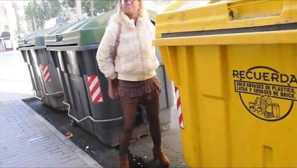 Natalie K Gets Creampied by Stranger After Public Pissing in Park Toilet - porntry.com on freevids.org