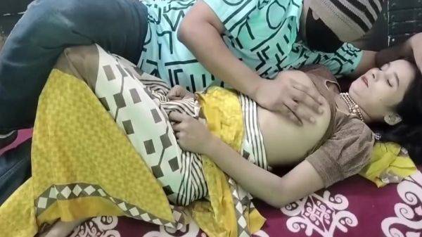 Li Ya - Sex Karte Hue Stepsister Ke Sath Ne Dekh - desi-porntube.com - India on freevids.org