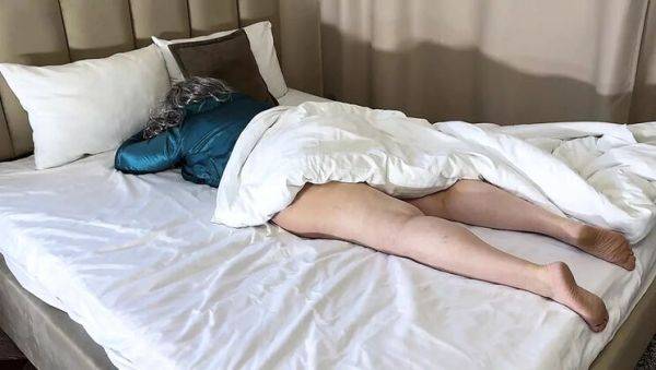 Stepmom Gets Anal Creampie on Soft Bed - Lausaminasa Moans Loud - xxxfiles.com - Germany on freevids.org