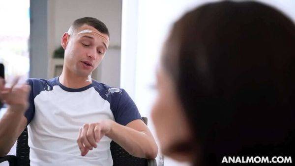 Hot MILF Crystal Rush Gets Loud Anal Drill From Noisy Neighbor Johnny Love - veryfreeporn.com on freevids.org