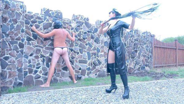 Hardcore Prison BDSM - Mistress Alexandra Dominates Slave in Medieval Castle - veryfreeporn.com - Hungary - Romania on freevids.org