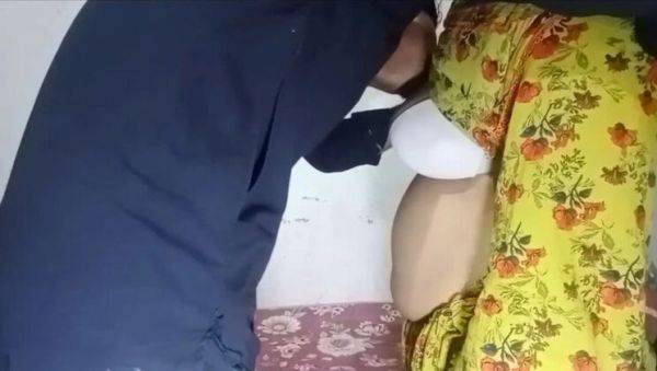 Hot Indian Chubby Wife Fucked Hard By Driver - Rimsha - porntry.com - India - Pakistan on freevids.org