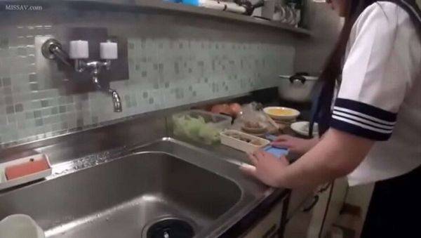 Hardcore Anal Gangbang with Seigo Hashimoto and Family - veryfreeporn.com on freevids.org