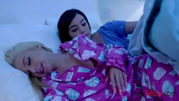 Hot Latina Stepdaughter Fucks Busty Stepmom - Honey Blossom & Savannah Sixx Lesbian Action - xxxfiles.com on freevids.org