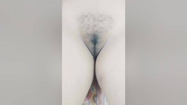 Lucky Service Boy Seducing Me And Playing With My Pussy In The Hotel - Lucky Boy - desi-porntube.com - India on freevids.org