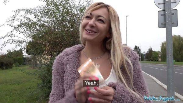 Blonde Russian Lola Shine Takes Big Cock in Public Woods Sex - xxxfiles.com - Russia on freevids.org