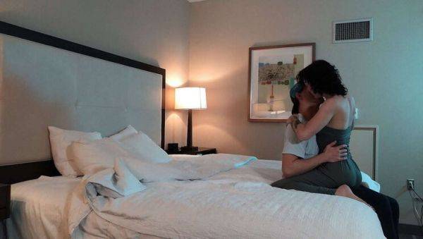 Hot Teen Gracie Lou and Tatted Jake Grand in Steamy Makeout Session - porntry.com on freevids.org