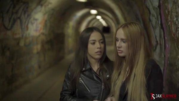 Kaisa Nord And Anastasia Brokelyn Want A Big In Their Ass - videomanysex.com on freevids.org