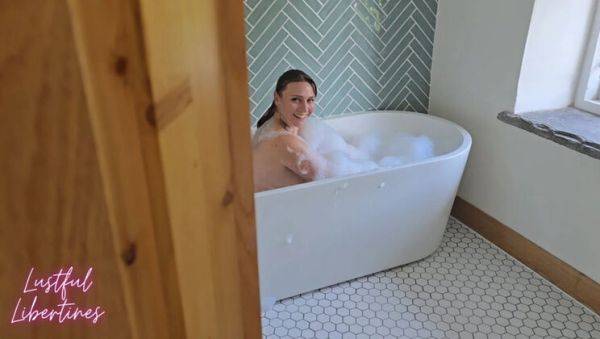 Stepmom Catches Me Spying and Shows Pity with a Blowjob - British MILF Swallows - veryfreeporn.com - Britain on freevids.org