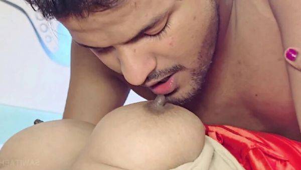 Desi Indian Married Couple Hardcore Fucking - Kissing, Blowjob, and Cumshot in 4K - veryfreeporn.com - India on freevids.org