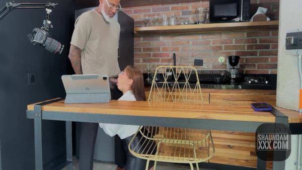 Caylian Curtis - Behind The Secretary Seduces Boss - videohdzog.com on freevids.org