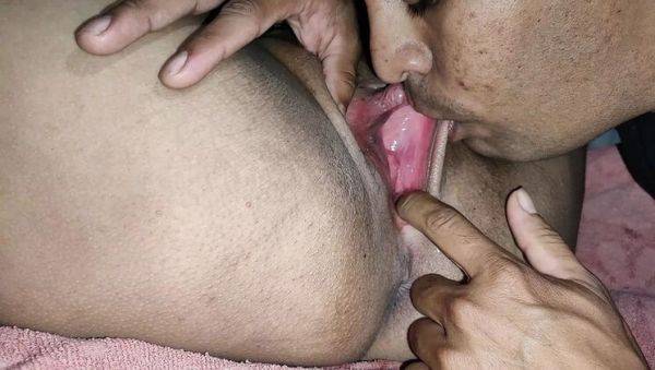 Homemade Tamil Indian Stepsister First Time - Virgin Pussy Licked by Stepbrother - veryfreeporn.com - India on freevids.org