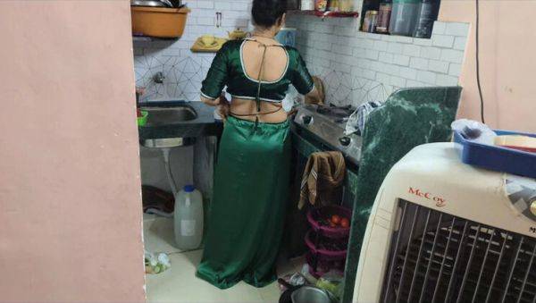 Indian Wife Xshika First Time Rough Hardcore Sex with Husband - Sagita Sharm Bikini Blowjob Kitchen Fuck - veryfreeporn.com - India on freevids.org