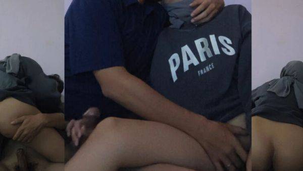 Hijab Teen Almost Caught Fucking Ex-Girlfriend - Homemade Cheating Amateur - xxxfiles.com - Japan - Indonesia on freevids.org