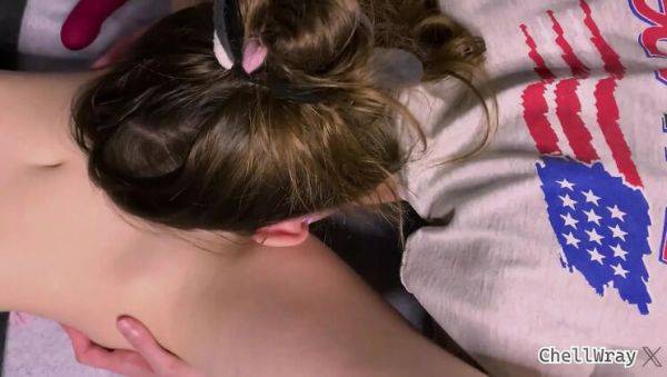 ChellWray Shaking Orgasm Fingering Lesbian Teen Skinny Homemade - veryfreeporn.com on freevids.org