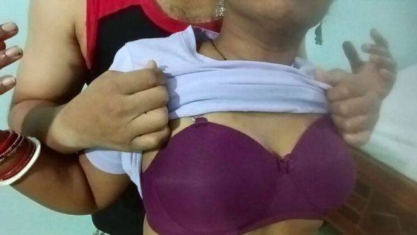 Desi Indian Girlfriend Sonia Hot Sex in Tshirt and Shorts - Romantic Blowjob and Fucking with Boyfriend - xxxfiles.com - India on freevids.org