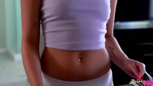 Alex Coal Stepsister Fuck - Taboo Family Slut - veryfreeporn.com on freevids.org