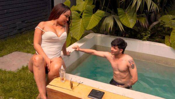 Big Cock Colombian MILF Fucked Doggy Style By Daughter's Boyfriend - Huge Cumshots - veryfreeporn.com - Colombia on freevids.org