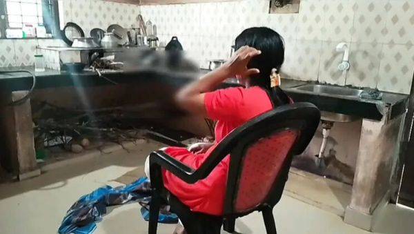 Indian Mallu Housewife Blowjob in Kitchen - Homemade Couple Sex - xxxfiles.com - India on freevids.org