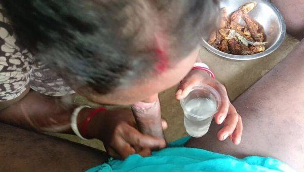 Desi Housewife Drinks Alcohol and Sucks Dick - Homemade Indian Sex - porntry.com - India on freevids.org