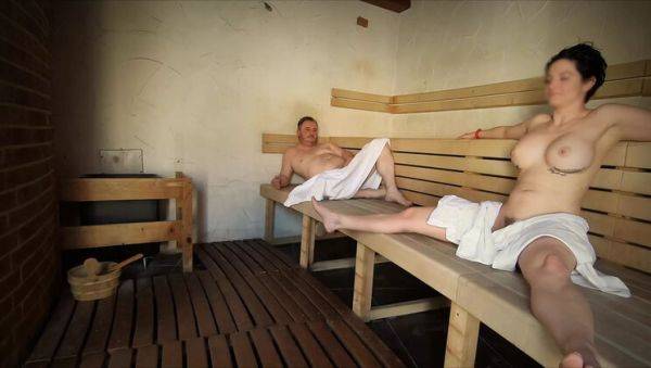 Hot MILF Dada Deville Squirts in Public Sauna - Fast Risky Fuck & Blowjob - veryfreeporn.com on freevids.org