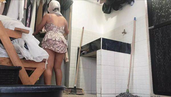 18 Year Old Moroccan Teen Grooming in Bib Shorts Outside with Old Man Voyeur - xxxfiles.com - India - Egypt on freevids.org