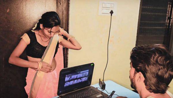 Indian Teen Employee Comes to My House for Sex - Homemade Blowjob and Doggy Style - porntry.com - India - Pakistan on freevids.org