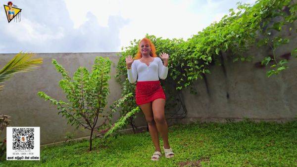 Verified Amateurs, Dushantha Don And Nilmini Sheron - Hot Officewear Try On Haul Big Booty Queen - desi-porntube.com - India on freevids.org