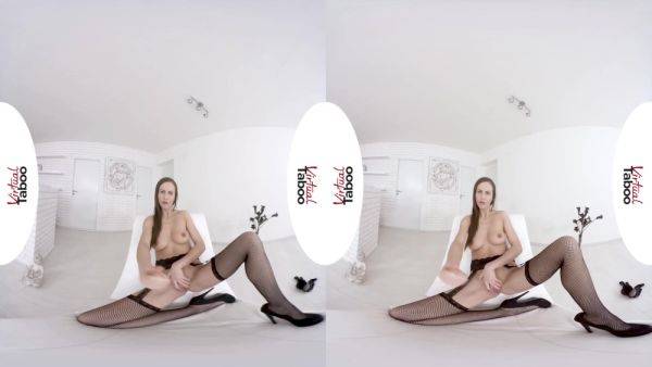 Virtual Reality And Tina Kay In Sexy Needs Your Cock - upornia.com on freevids.org