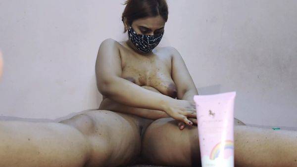 Pakistani Solo Girl Massage And Playing With Big Tits-with Song With Verified Amateurs - desi-porntube.com - India - Pakistan on freevids.org