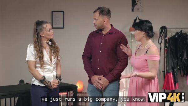 Wild Max Dior - Natural Tits Clip - Vip - videomanysex.com - Czech Republic on freevids.org