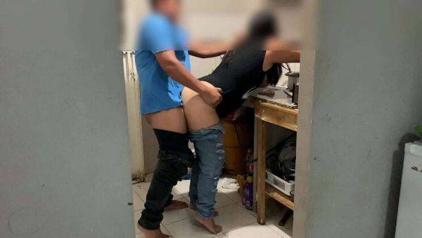 Kitchen Fuck: Husband Ignores as I Pound Angry Wife's Pussy and Mouth - xxxfiles.com on freevids.org