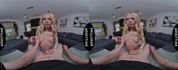 Coco Lovelock rides Anthony Pierce’s cock in a steamy virtual reality scene - alphaporno.com on freevids.org