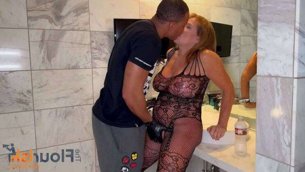 MILF Lana Lee Cheats on Husband with Son's BBC Friend Charles Neptune - veryfreeporn.com on freevids.org