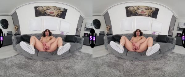 Skinny teen Lola Danger masturbates on the sofa in vr - alphaporno.com on freevids.org