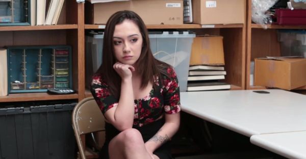 Lily Jordan, the p***e latina pornstar, gets fucked on a table. - alphaporno.com - Jordan on freevids.org