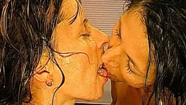 Carolina Spagnoli Gangbang Bukkake - Sexy MILF Gets Pissed On & Fucked Hard - xxxfiles.com on freevids.org